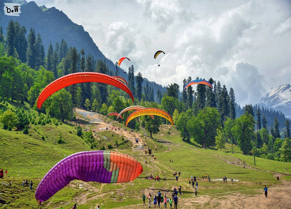 Himachal Pradesh landscape for the Shimla & Manali Classic tour package