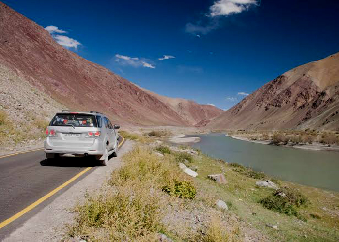 Ladakh SUV Tours