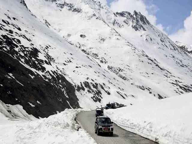 Chandigarh Leh Ladakh Srinagar Holiday Trip